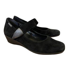 Mephisto Kimona Black Suede Leather Wedge‎ Mary Jane Metal Strap Comfort Shoe